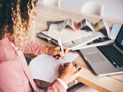 Comment trouver une formation de graphiste qui vous convient le mieux