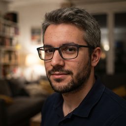 Simon Adam